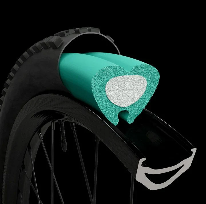 Switch Loop Light anti-puncture mousse