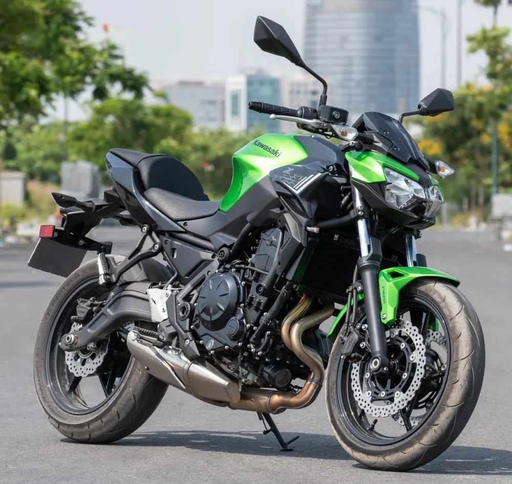 2020-2023 Kawasaki Z650 Kit de carenagem de injeção ABS de plástico