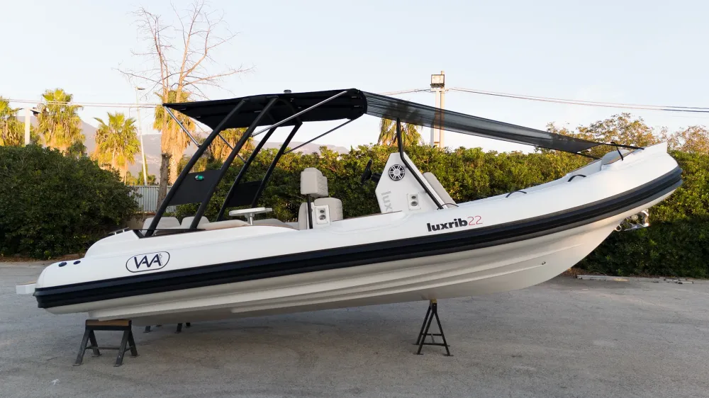 Vendita: Gommone Aqvaboats LuxRib22 - Pronta Consegna