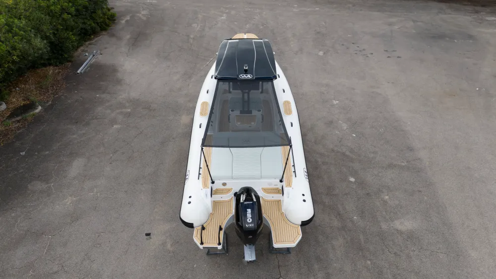 Vendita Gommone LuxRib25 Full Optional con Mercury Verado 350HP V10