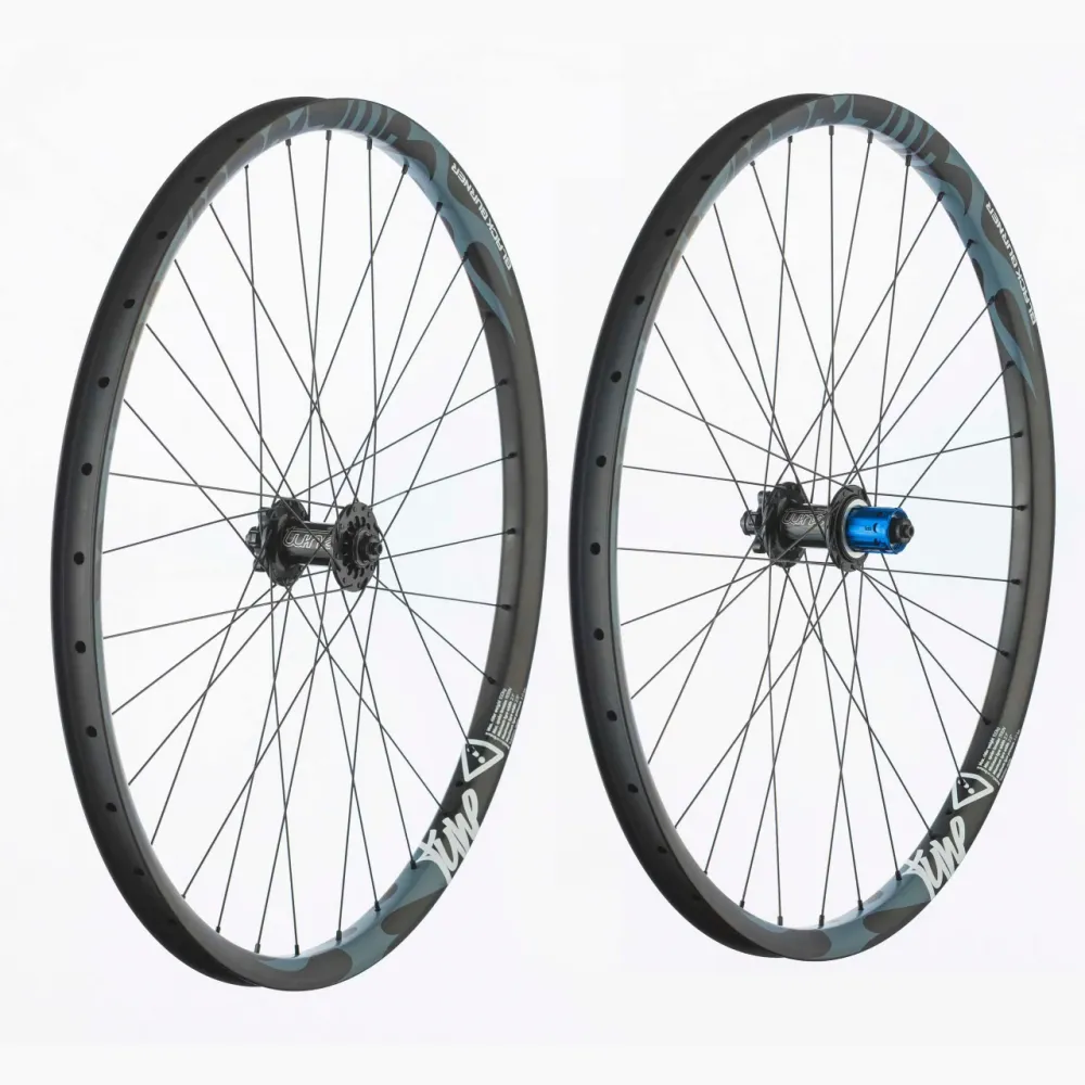 TUNE Juego de Ruedas de Carbon Black Burner AM/Enduro 27.5 100/142 SH-HG11/10 Rojo