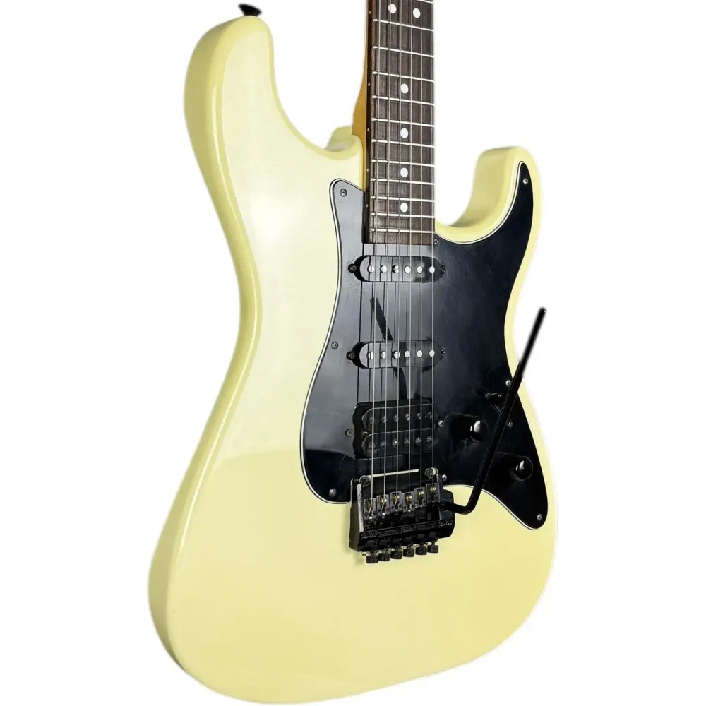 Charvel Jackson Modelo 3 HSS 1986 - Branco
