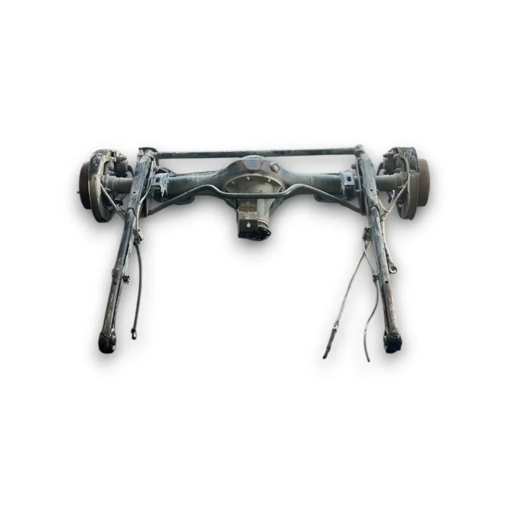 Eixo traseiro / ponte ( discos) Mitsubishi Pajero Sport I 2.5 diesel (2004 > 2008)
