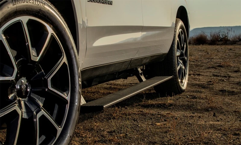 AMP Research 21-25 Chevrolet Suburban/Tahoe & Cadillac Escalade PowerStep - Black