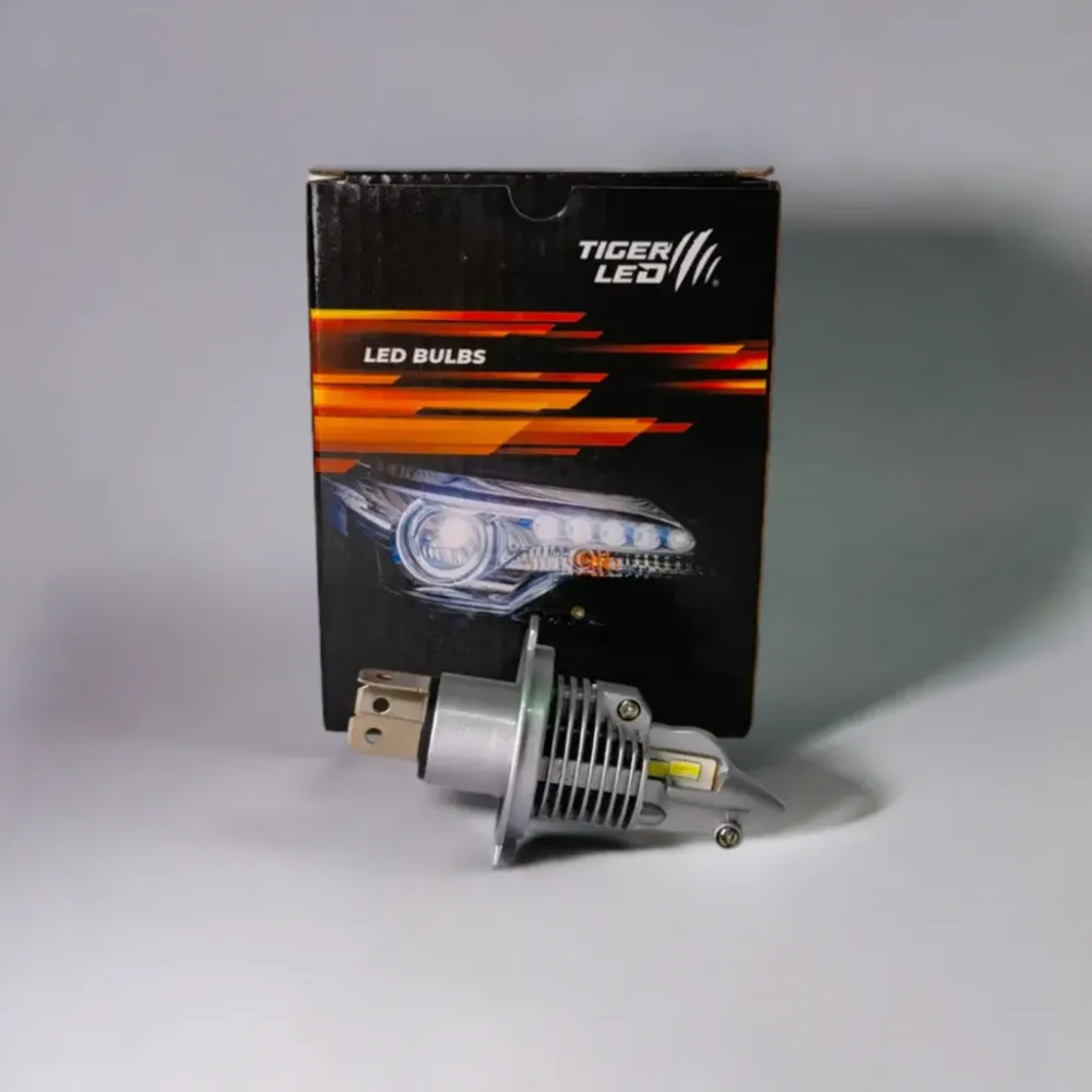 Ampolleta H4 Led Moto Luz Blanca 6000k 12v Fighter 8000 L AutoRepuestos CF