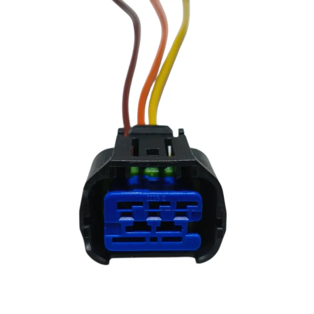 Conector Automotriz De 3 Pines AutoRepuestos CF