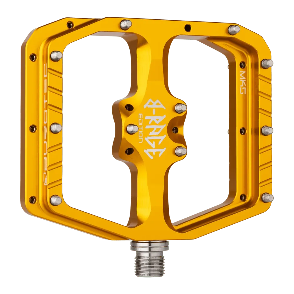BURGTEC PENTHOUSE FLAT MK5 B-RAGE EDITION Pedais planos dourados