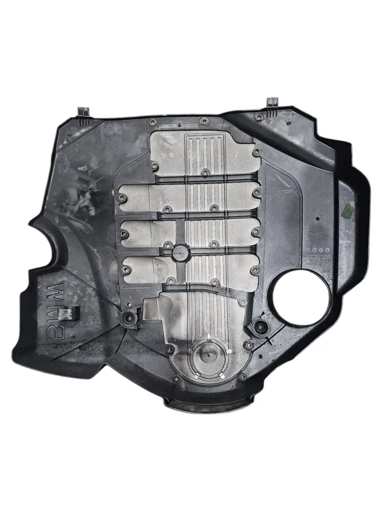 Carter / capa BMW 1 E87 2.0 Motor de bacalhau diesel: 11147797410-07 (2004-2013)