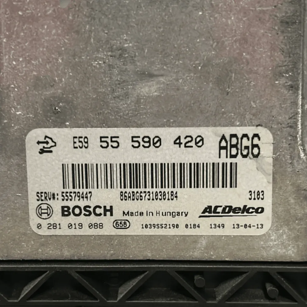 Centralina ECU motor opel insignia 2.0 diesel cod:55590420 (2008 > 2017)