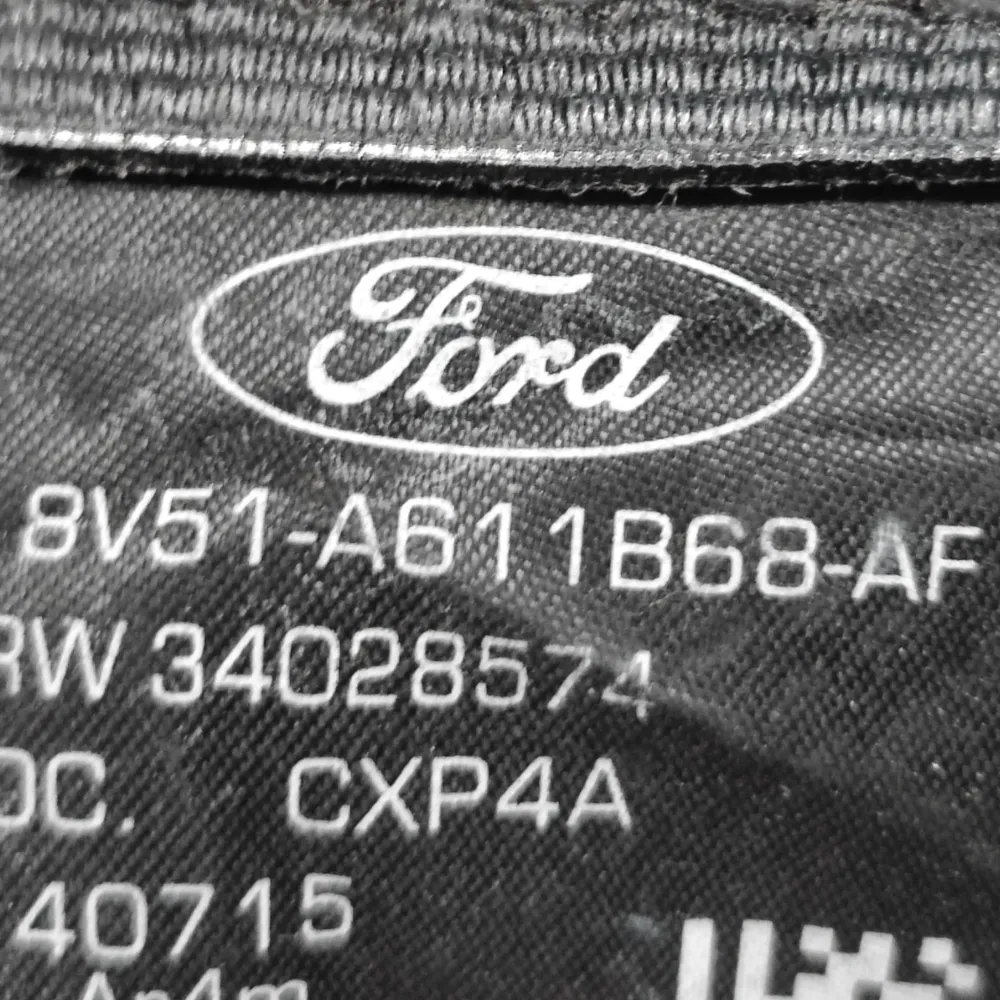 Cinto de seguranç traseiro direito Ford Fiesta COD: 8V51A611B68AF (2008-2017)