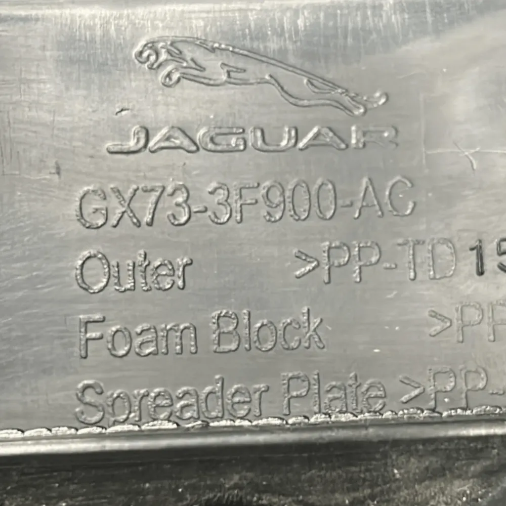 Cobertura inferior da coluna de direção Jaguar XE (x760) Cod.GX73-3F900-AC (2015> 2024)