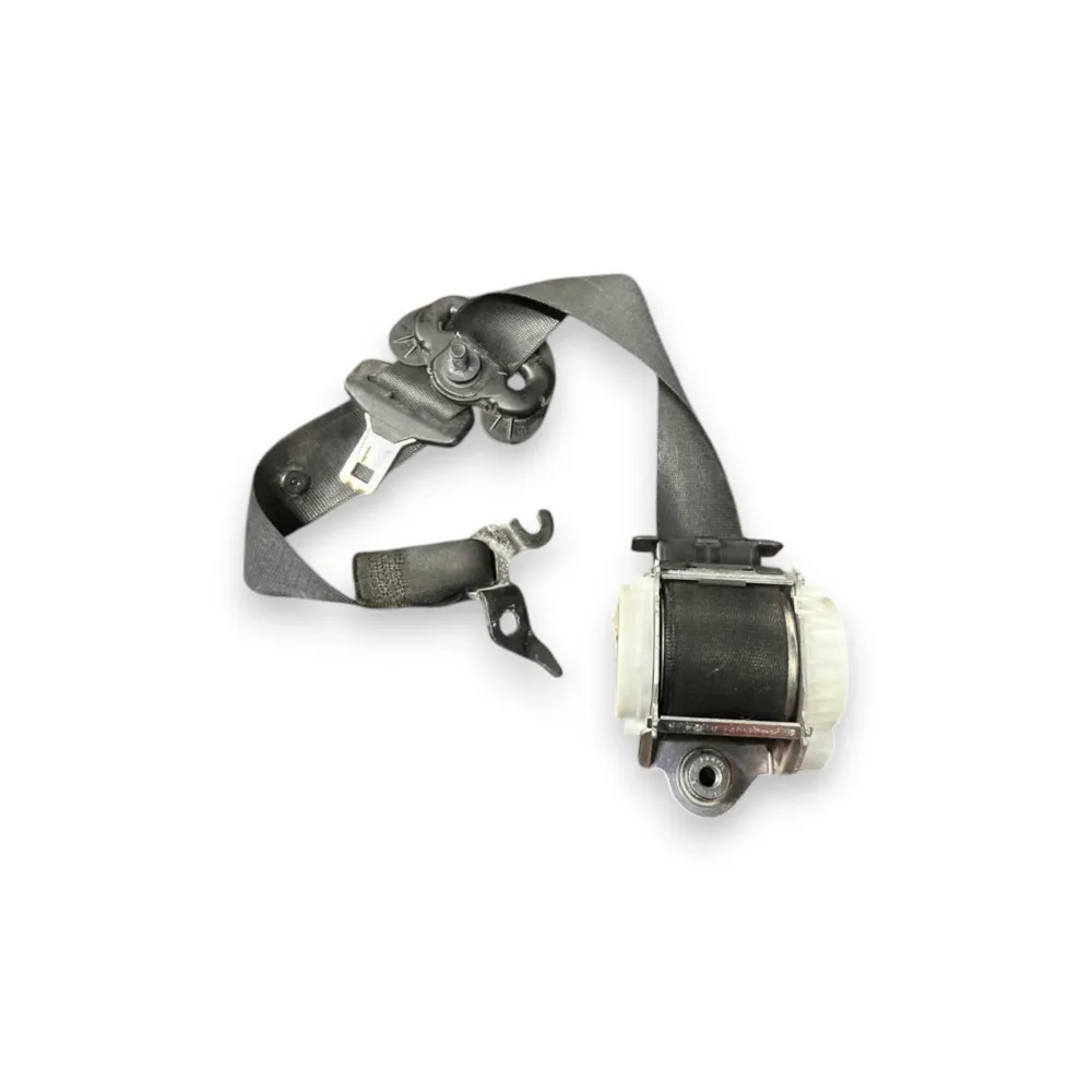 Corrente de seguranç frontal esquerda (SX) BMW 3 E90 Series (2005 2013) COD: 33059848
