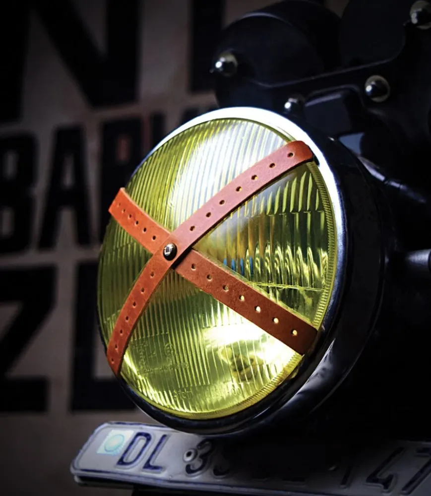 Cruz de Farol Moto Cafe Racer - Em pele Vintage Tan
