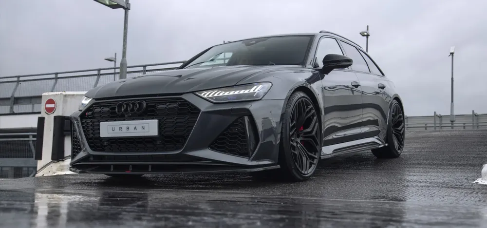 Divisor Frontal em Carbono Urban Automotive Audi RS6 C8