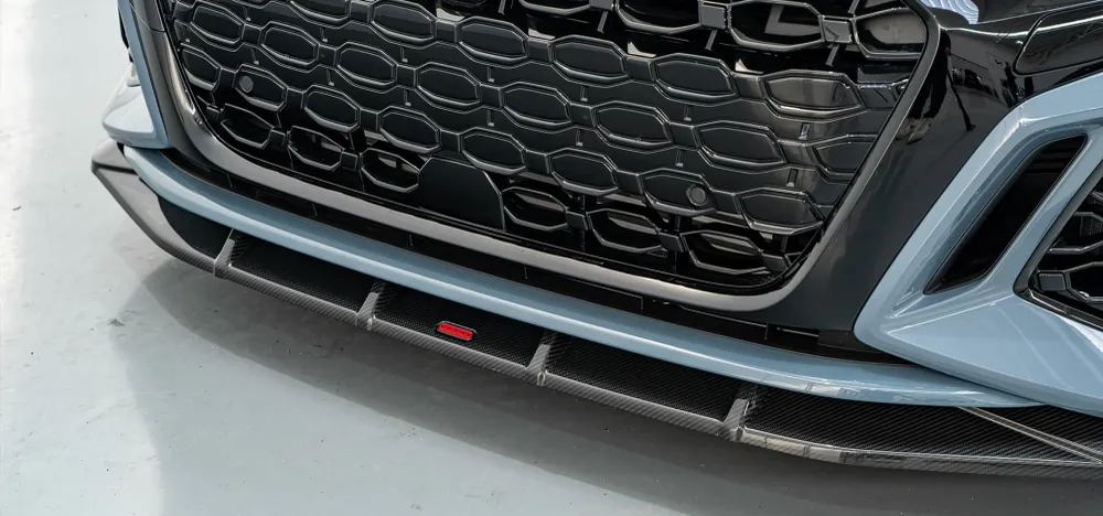 Divisor Frontal em Carbono Urban Automotive Audi RS3 8Y