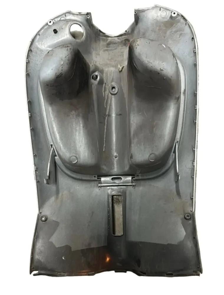 Escudo interno Aprilia Scarabeo (2002 > 2006)