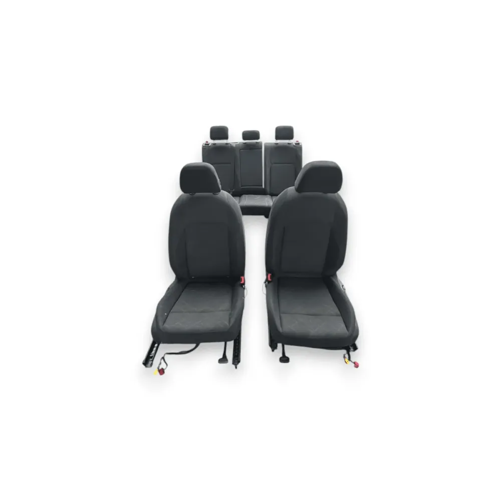 Estofos para bancos em tecido preto para Volkswagen Golf VIII (2019-) com painéis de porta dianteiros