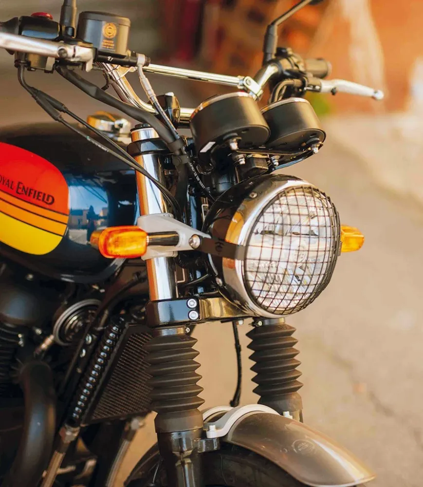 Grade do farol para Royal Enfield e Triumph - Cafe Twin