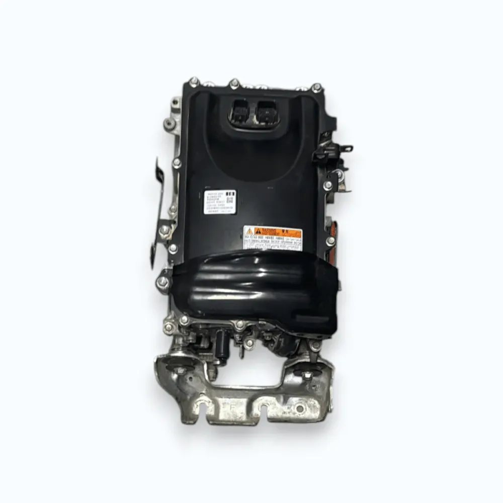 Inversor / conversor de tensão toyota yaris cod:g9200-k0011 (2020-)