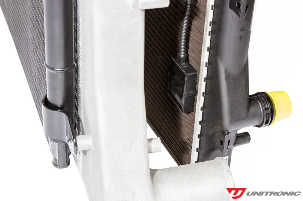 Kit de Intercooler Frontal Unitronic 2.0TFSI AWD