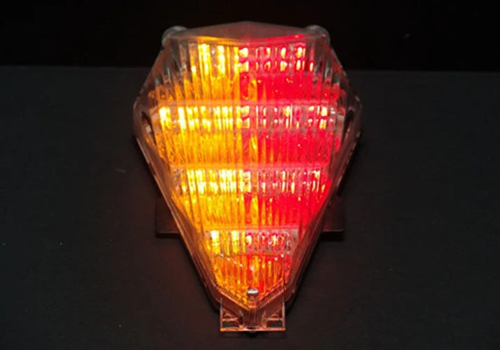 Lanterna traseira de LED integrada para Yamaha YZF 600 R6 (06-2012) 2 Cor genérico