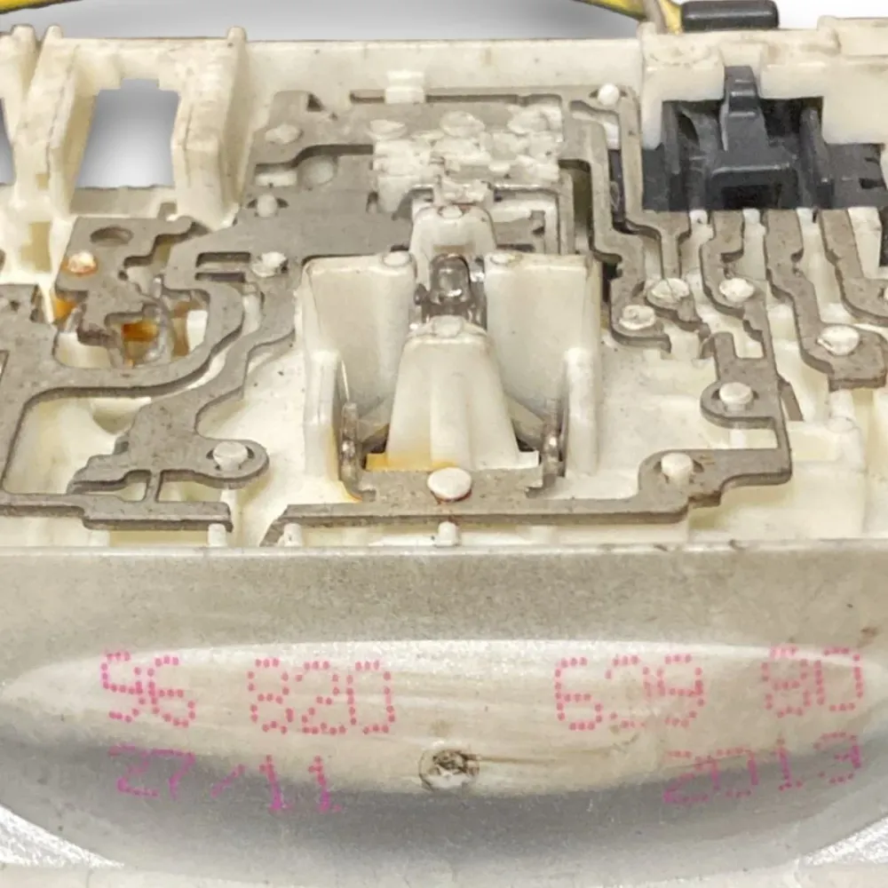 Luz de teto interna peugeot 3008 cod. 9682060980 (2016 > 2023)