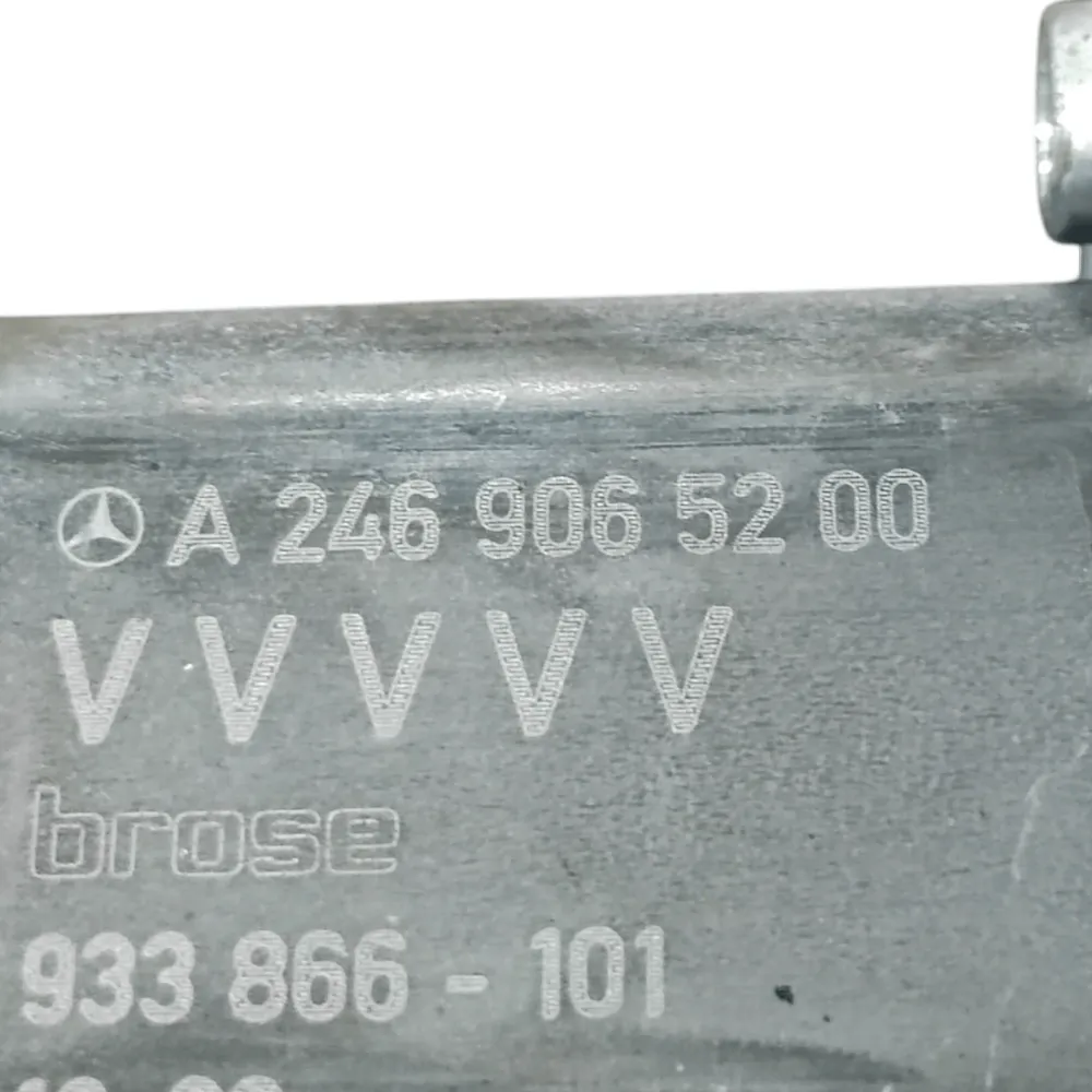 Mercedes -Class Right Class Front Motorine W176 COD: A2469065200 (2012-2018)