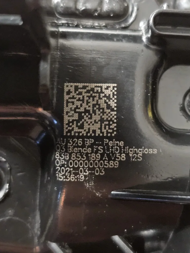 Modelagem de corte com Audi Q3 F3 Comandos de luz de bacalhau: 83B853189 (2018->)
