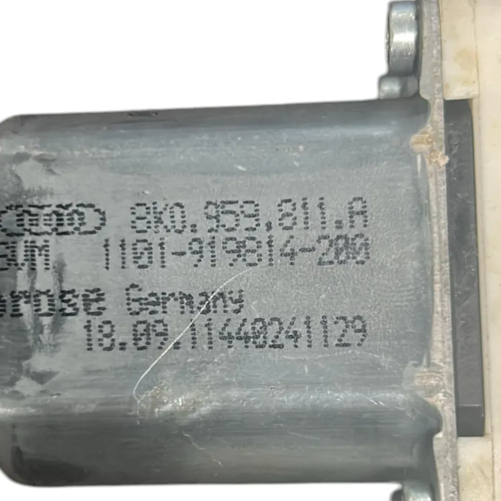 Motorino Lift traseiro esquerdo Audi A4 (B8) (8K) COD.8K0959811A (2007> 2016)