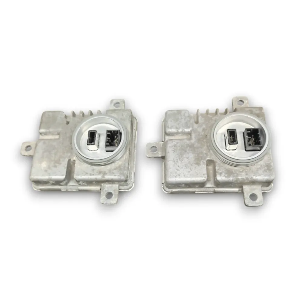 Par de fãs do Xeno Volkswagen Polo 6R COD: 8K0941597C (2009-2017)