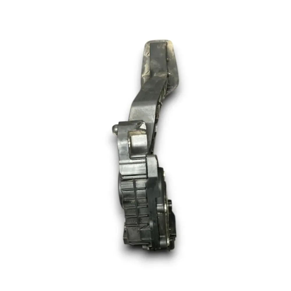 Pedal do acelerador nissan qashqai j11 cod. 180024ba0b (2014 > 2021)