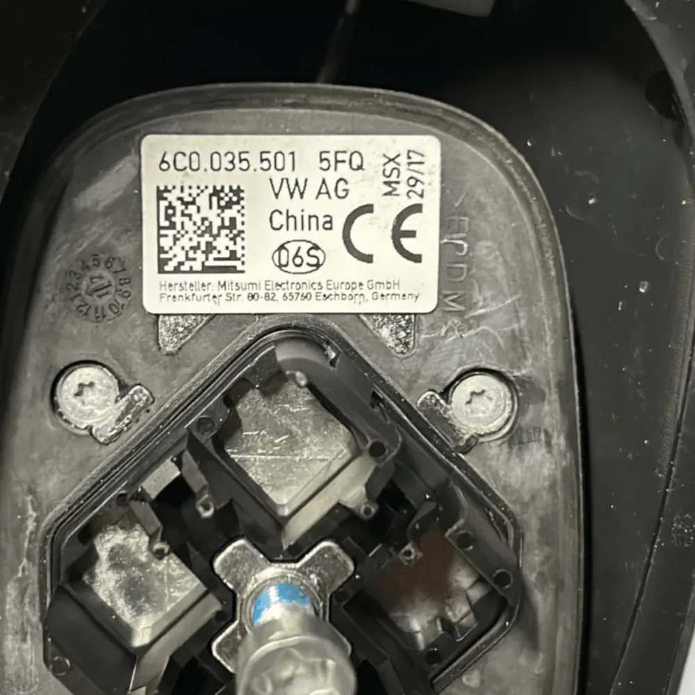 Pinna / antena de rádio volkswagen polo aw1 cod:6c0035501 (2017 >)
