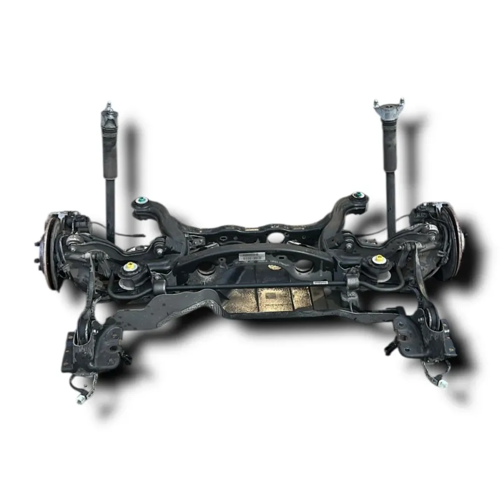 Ponte traseiro ( discos) Mercedes Benz CLA (X118) 2.0 diesel (2019 > 2025)