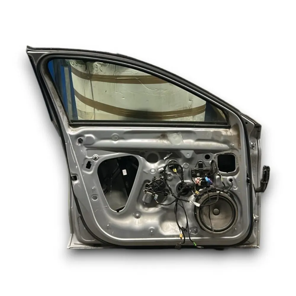 Porta dianteira esquerda cinza Seat Leon IV (2020 > ) porta / portão