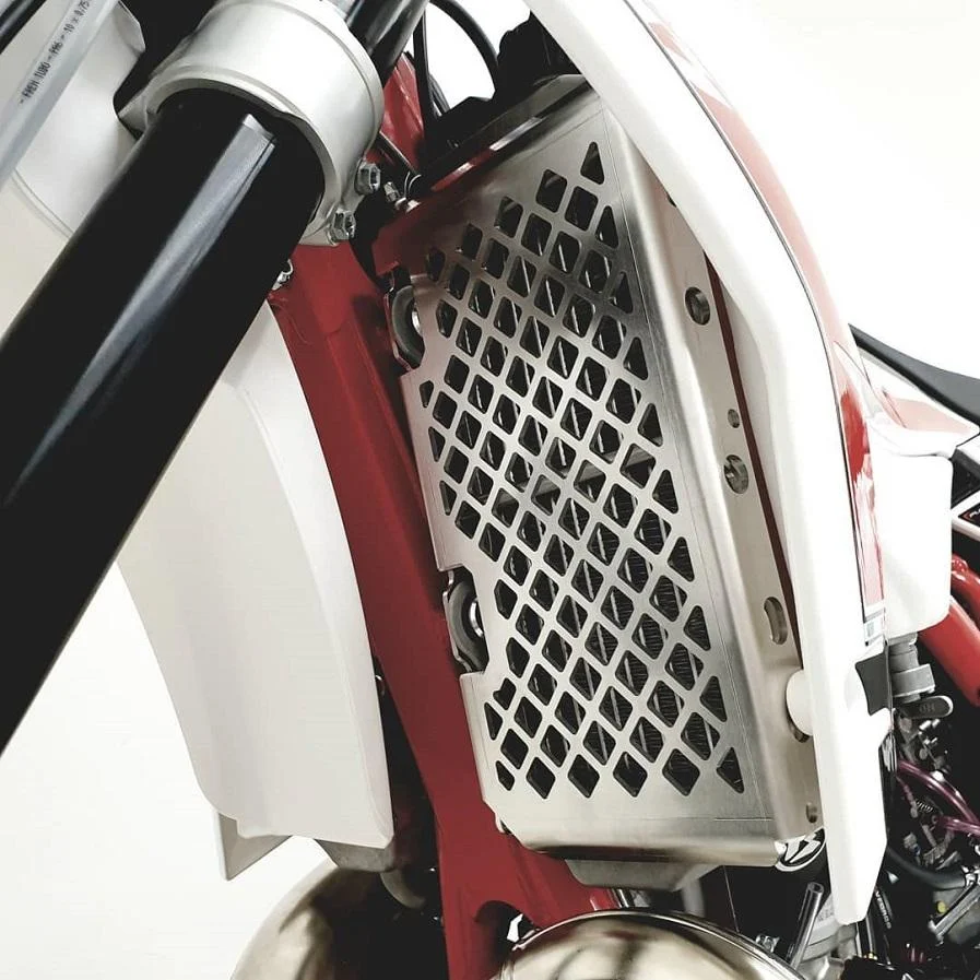 Protecções de Radiador P-TECH para BETA RR 200/250/300 20-25, RR 350/390/430/480 20-25
