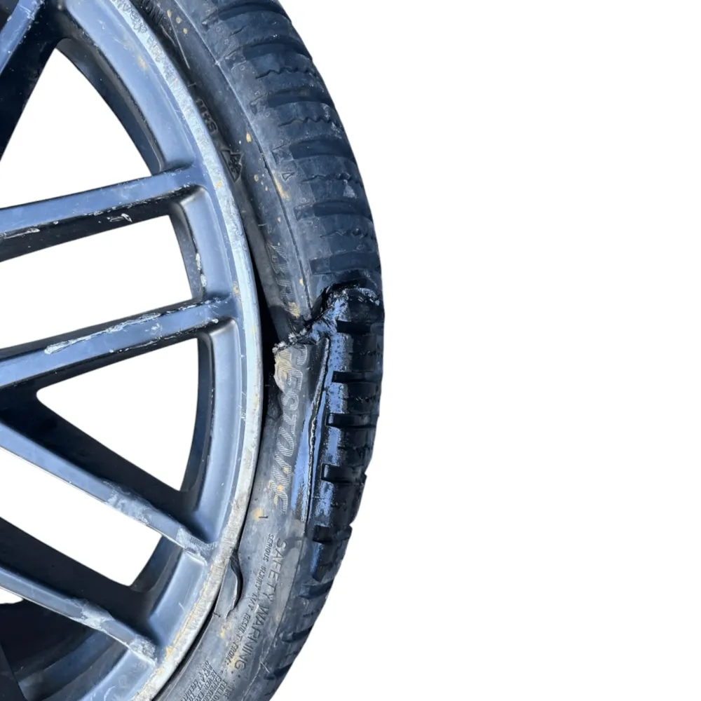 R19 Mercedes-Benz A45 W176 AMG (2012-2018) COOD.A1764010900 235 /35/35 R19