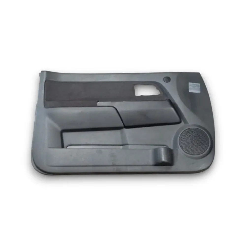 Revestimento do painel da porta dianteira esquerda Isuzu D-Max cod. 897332646 (2002 > 2011)