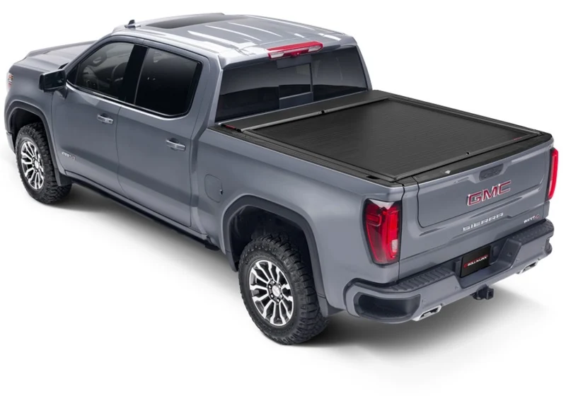 Roll-N-Lock 20-22 Chevrolet Silverado 2500-3500 (82.2in. Bed) -Series XT Retractable Tonneau Cover