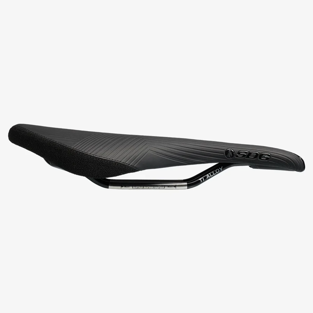 SDG DUSTER P MTN Rails Ti-Alloy Saddle Preto