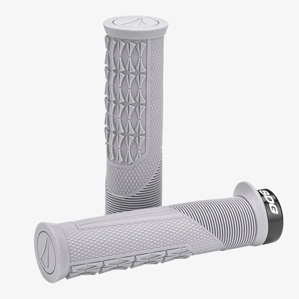 SDG OPEN CORE THRICE grips 136 mm Cinzento
