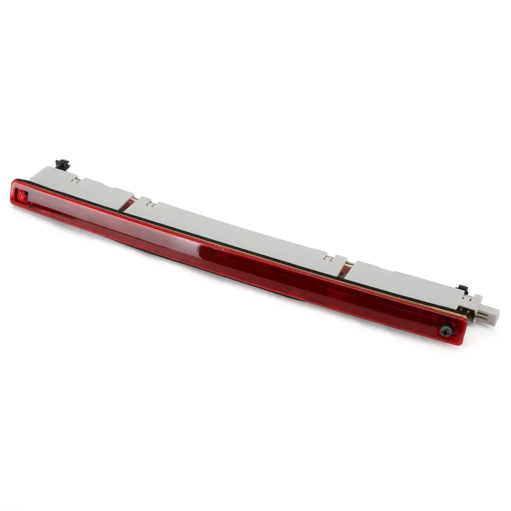 Terceira luz de parada de freio para Audi A6 Allroad Quattro Wagon 4B9945097A genérico