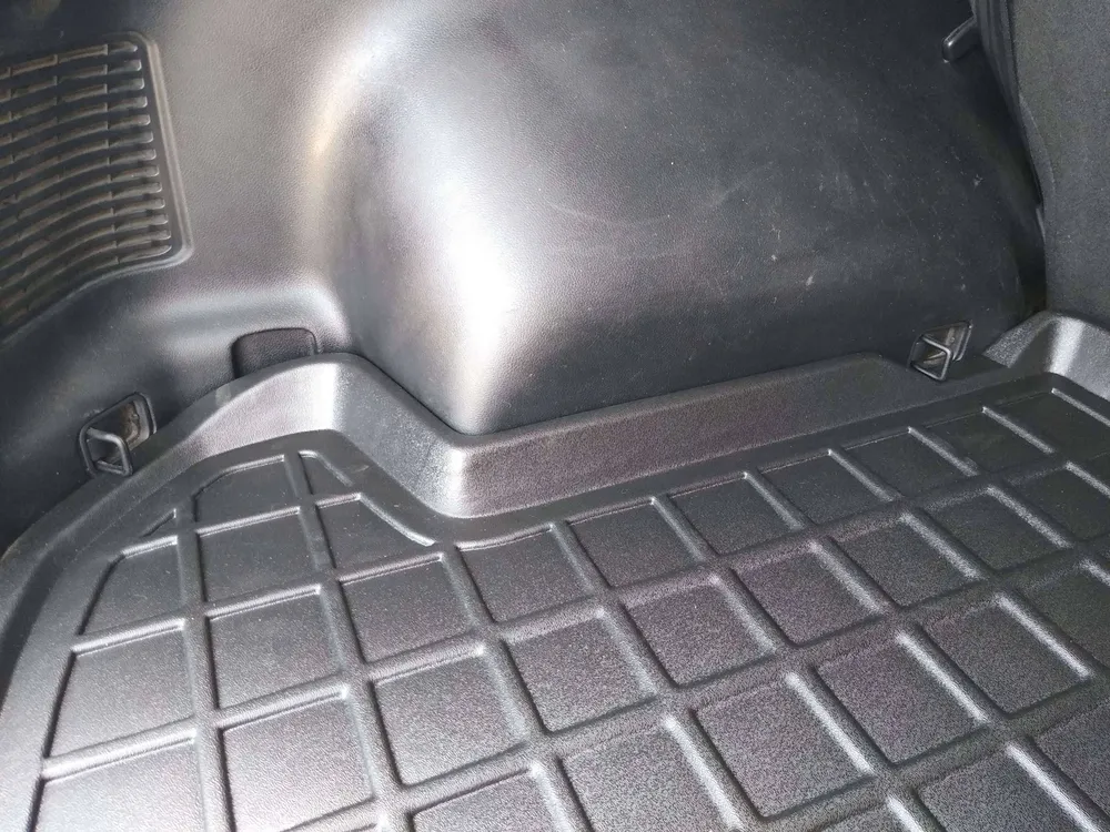 Tapete termoformado Todoparts Econo - 2,5 mm para porta-malas Kia Sportage Ql 2017 2022