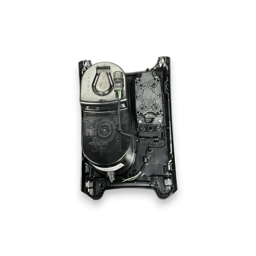 Tops Glasses com Joystick Mercedes-Benz GLA X156 (2013 AAL) COD: E0517610028 / NAVIGADOR JOB