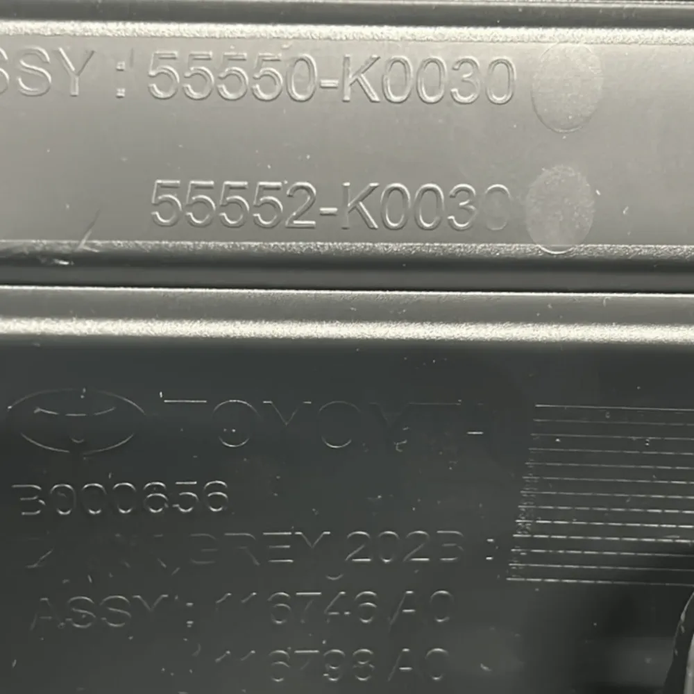 Toyota Yaris Cod: 55550-K0030 (2020>) gaveta