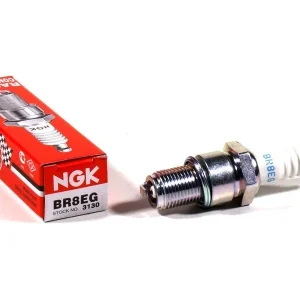 Vela NGK BR8EG SUZUKI RM 250 01-09