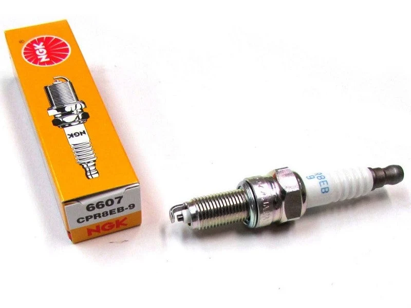 Vela NGK CPR8EB-9 KAWASAKI KX 250F 11-24, KX 450F 07-24
