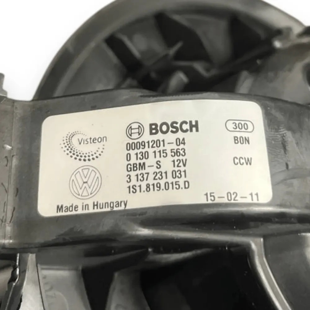 Volkswagen UP 1.0 Fan de passas gasolina (2011 em 2024) COD: 1S1819015D