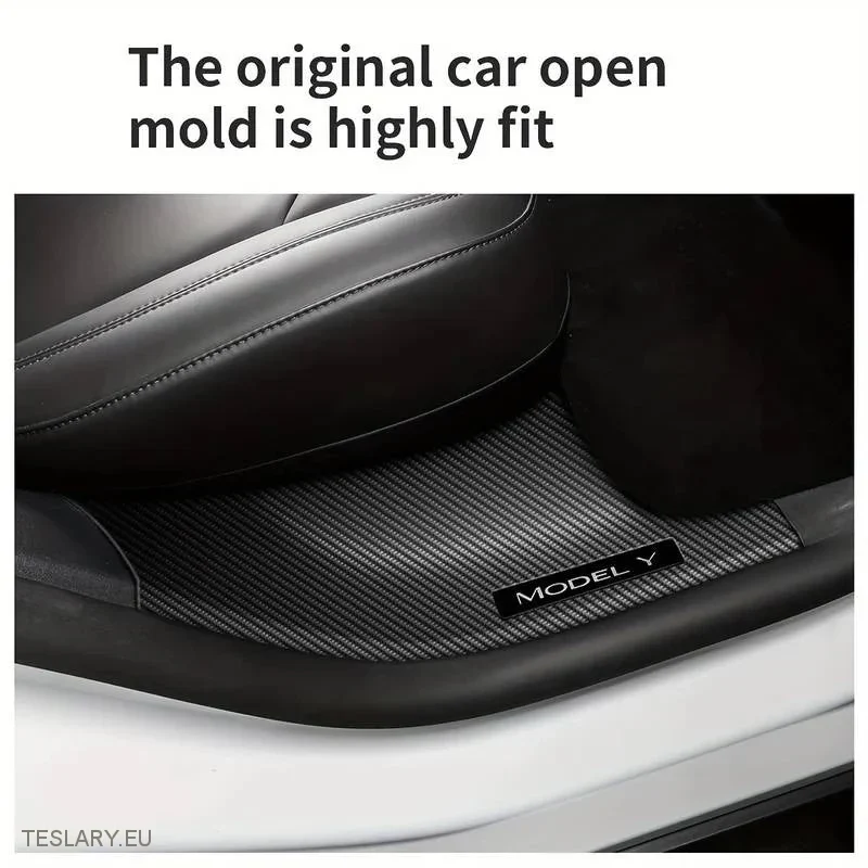 Tesla Modelo Y Proteção de estilo de fibra de carbono para soleiras (4 peças)