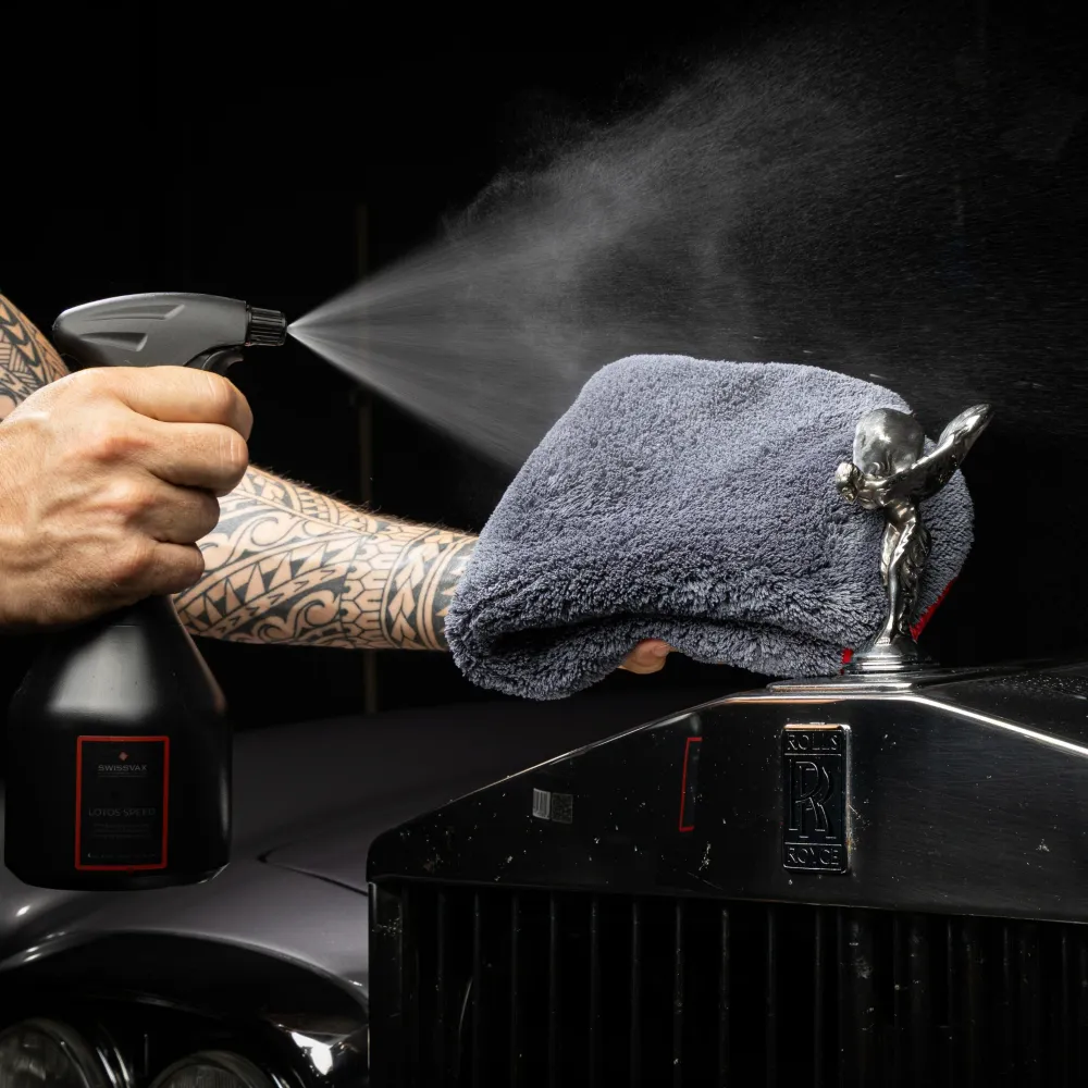 LOTOS SPEED Quick Detailer e spray selante para todas as superfícies (exceto têxteis)