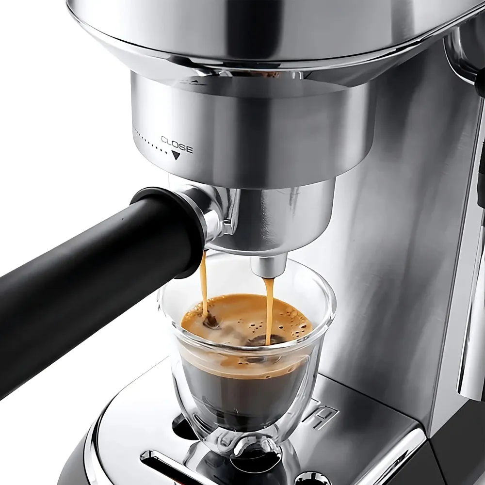 Delonghi | Cafetera semiautomática Dedica Style